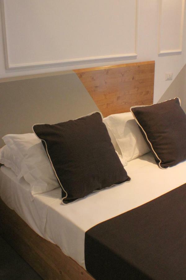 Hotel Be Italian Flat Piazza Bovio 22 Neapol Exteriér fotografie