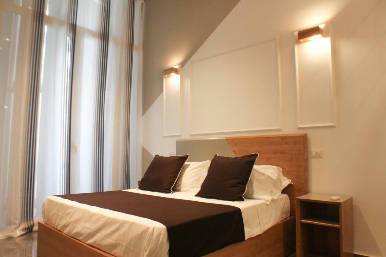 Hotel Be Italian Flat Piazza Bovio 22 Neapol Exteriér fotografie