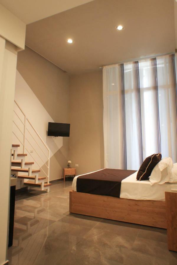 Hotel Be Italian Flat Piazza Bovio 22 Neapol Exteriér fotografie